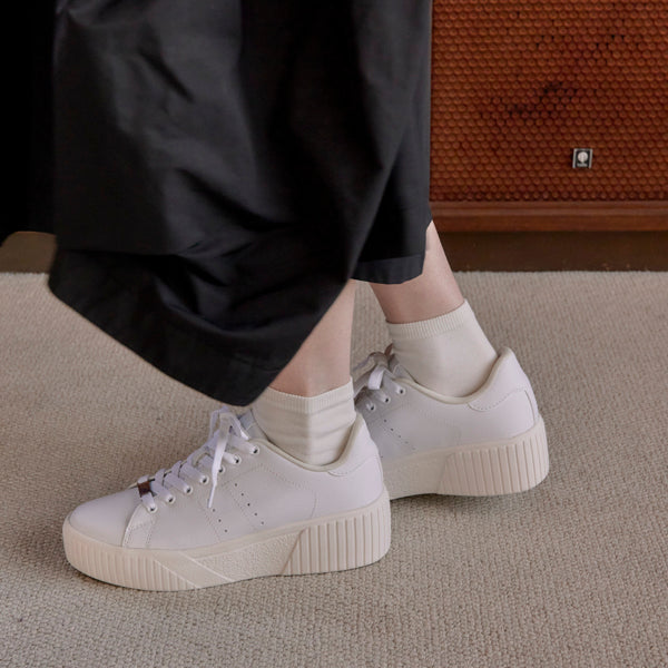 厚底ウェッジソールスニーカー