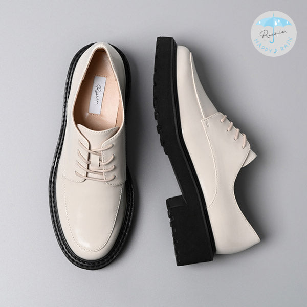 【レイン対応】ガラスコートレースアップシューズ