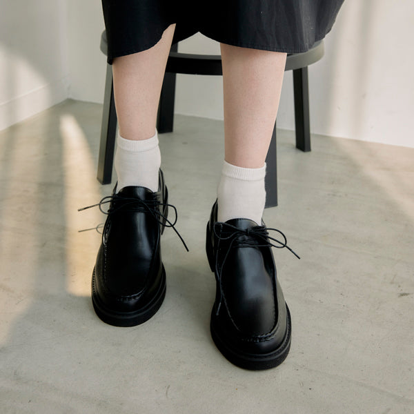 チロリアンシューズ