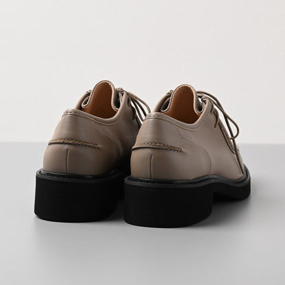 チロリアンシューズ