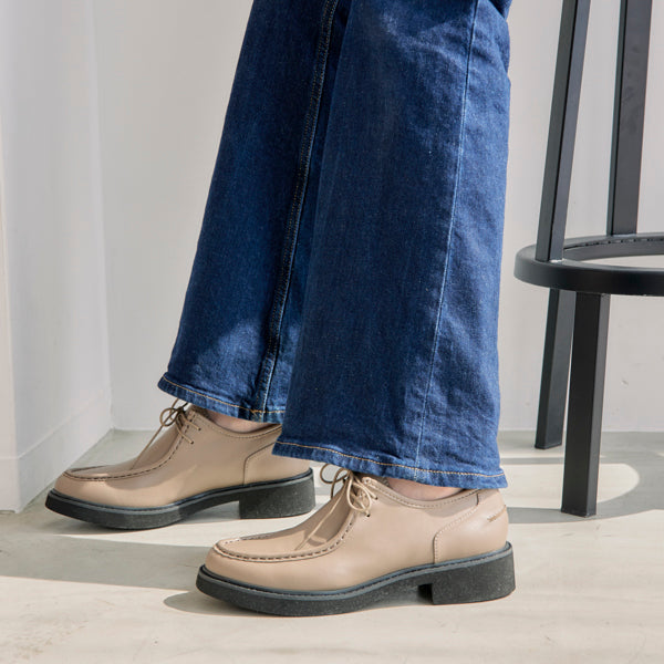 チロリアンシューズ