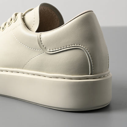 スタイルアップコートスニーカー