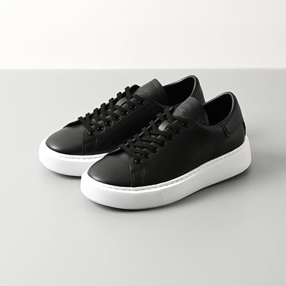 スタイルアップコートスニーカー