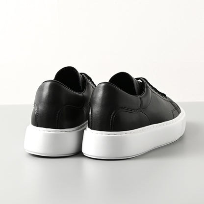 スタイルアップコートスニーカー