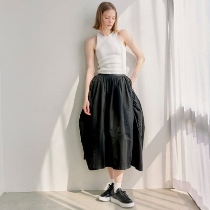 スタイルアップコートスニーカー