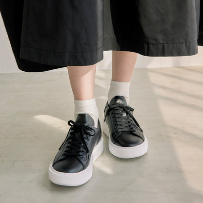 スタイルアップコートスニーカー