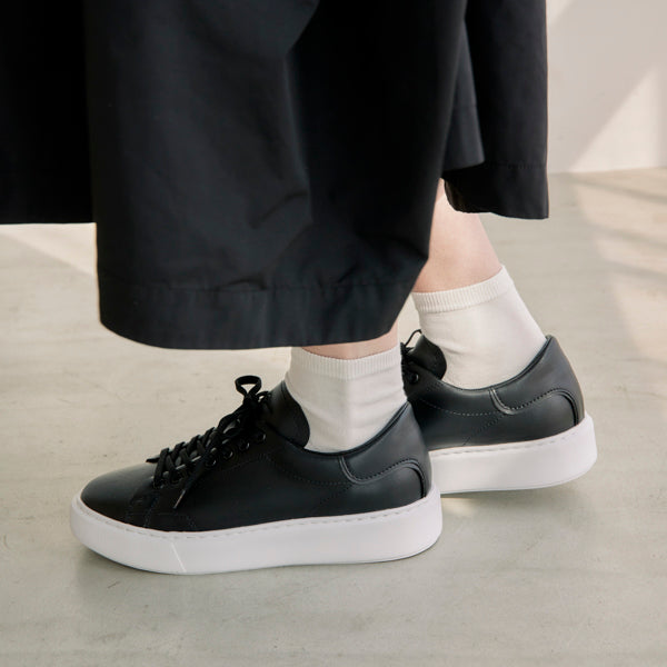 スタイルアップコートスニーカー