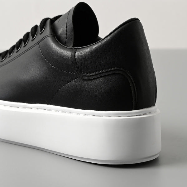 スタイルアップコートスニーカー