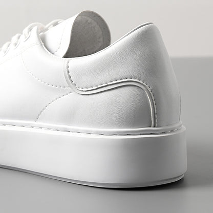 スタイルアップコートスニーカー