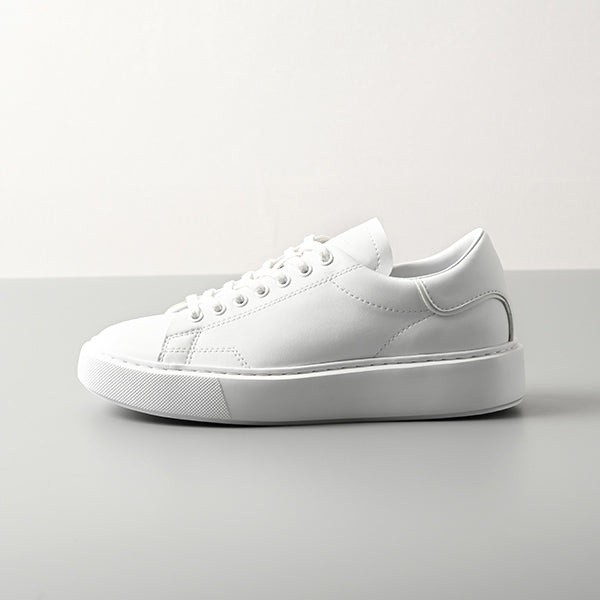 スタイルアップコートスニーカー