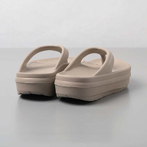 超軽量厚底リカバリーサンダル