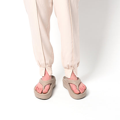 超軽量厚底リカバリーサンダル