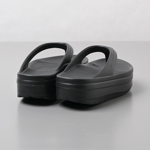 超軽量厚底リカバリーサンダル